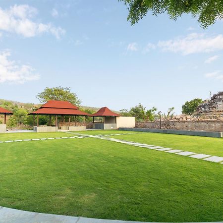 Sarasiruham Resort - Private Pool Villa In Udaipur Buitenkant foto