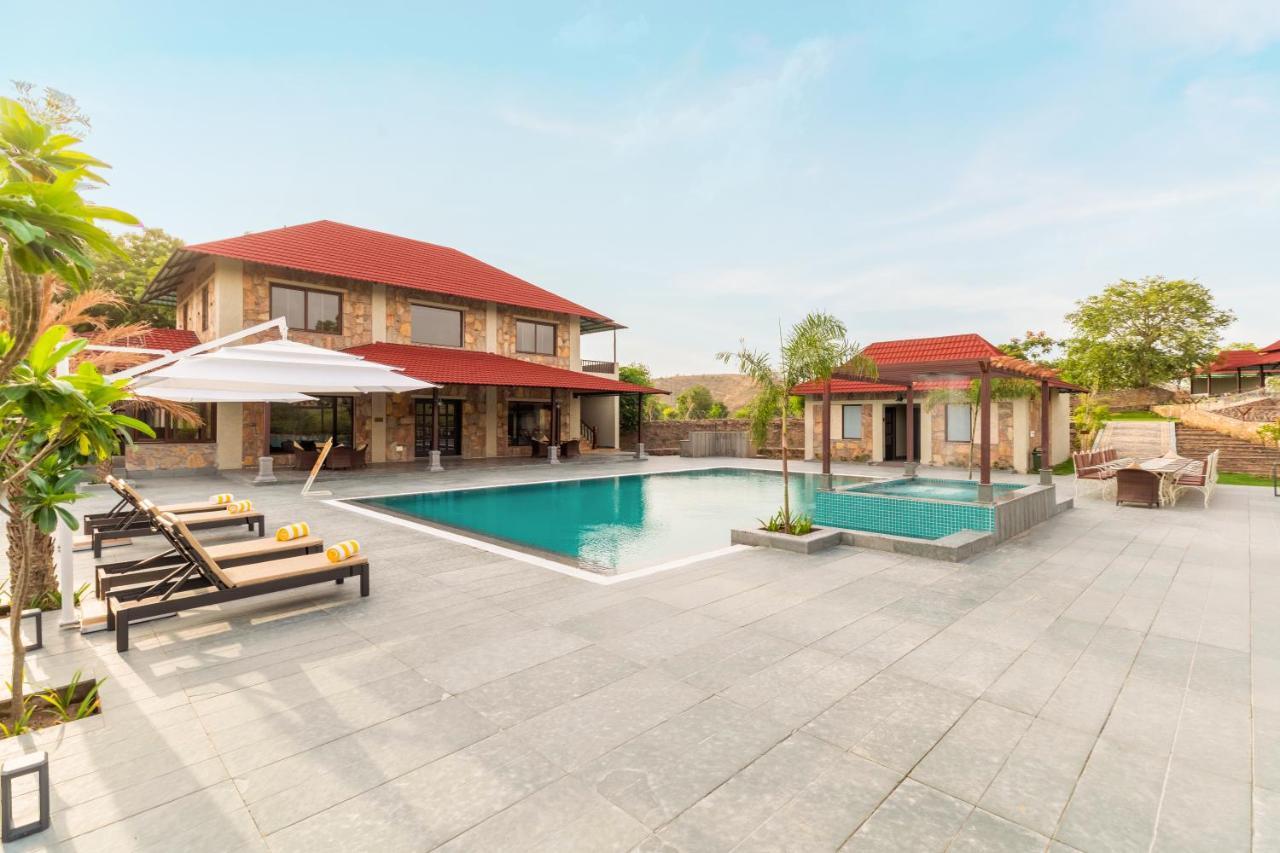 Sarasiruham Resort - Private Pool Villa In Udaipur Buitenkant foto