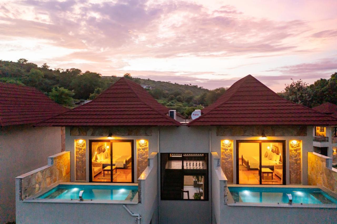 Sarasiruham Resort - Private Pool Villa In Udaipur Buitenkant foto